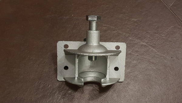 Universalus sukabintuvas montuojamas ant vilkimo kablio (farkopo)