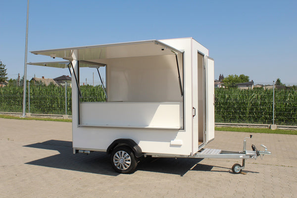 Mažoji mobili prekyvietė/food truck cFS250 su standartine įranga