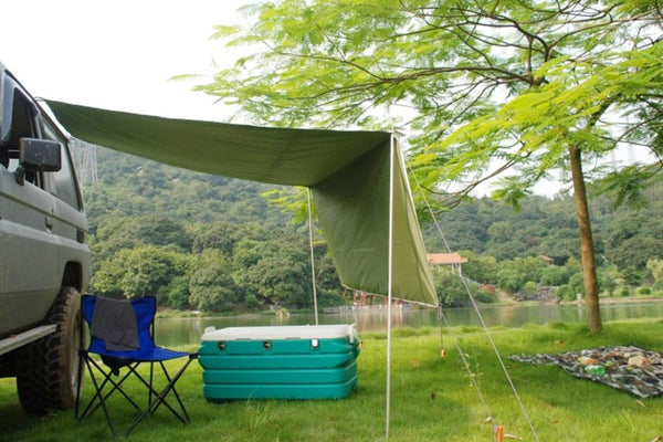 Mobili pavėsinė tvirtinama prie automobilio